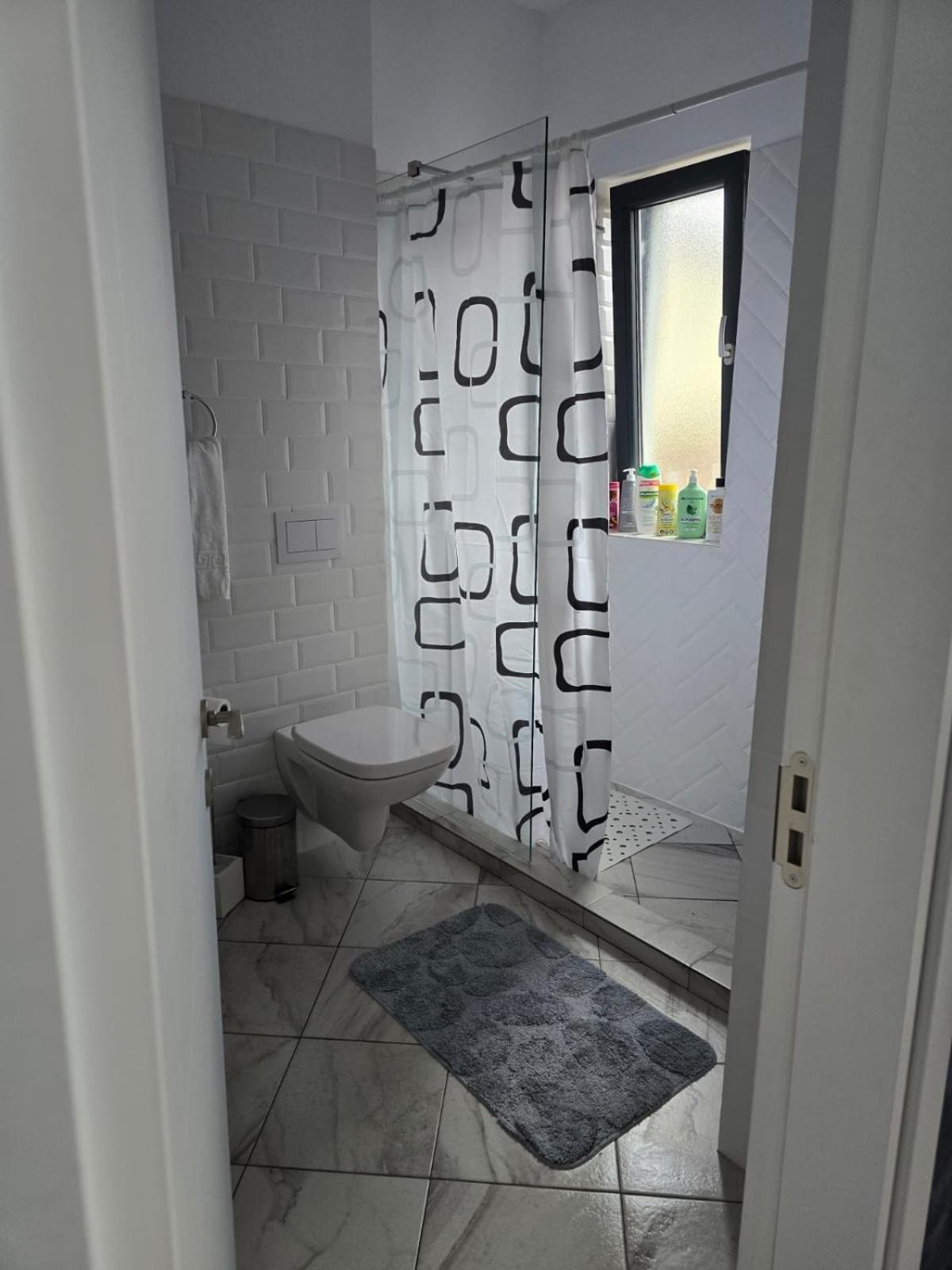 Da Residence Otopeni Exteriér fotografie