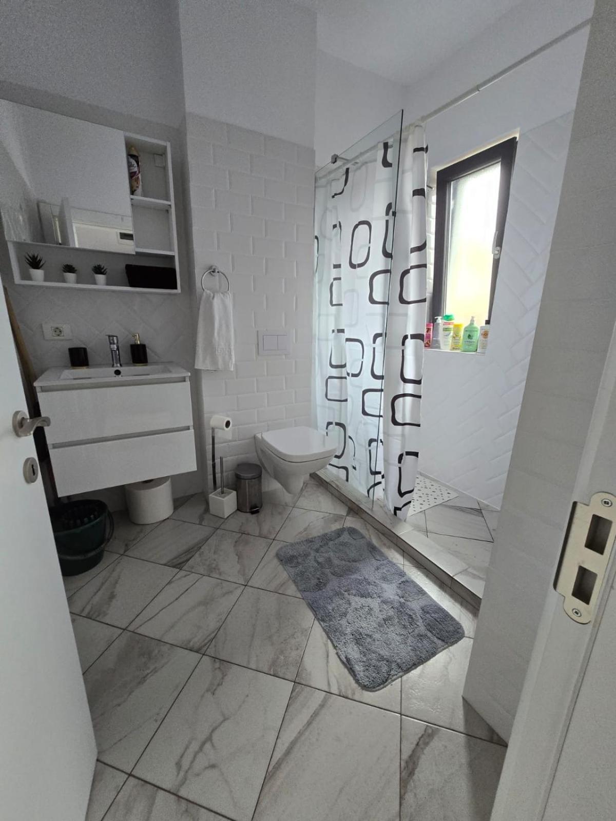 Da Residence Otopeni Exteriér fotografie