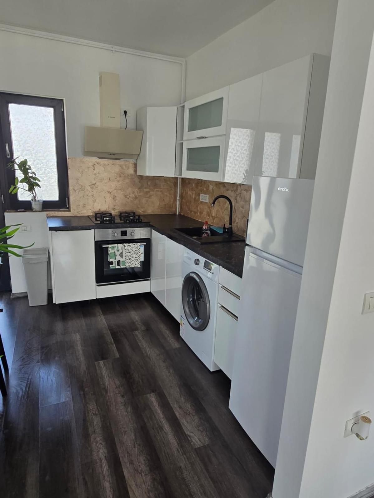 Da Residence Otopeni Exteriér fotografie